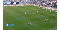 尤文2-0领先！小孔塞桑倒三角传球，麦肯尼包抄推射破门